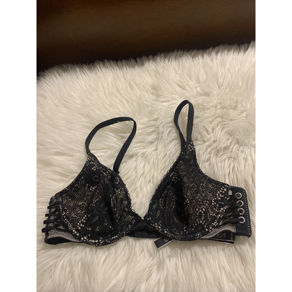 victoria secret unlined plunge very sexy bra 32C sexy floral pattern